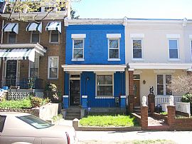 Great row house in DC close to metro, HU in Washington, DC