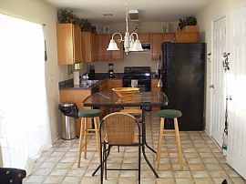 3YO 3BR/2.5BA 2 car garage quiet locale in Fairburn, GA (Photo 3 of 6)