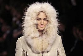 On the foothill of Diamond head in Honolulu, HI (Photo 2 of 6)