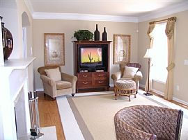 Beautiful, 4-Bedroom in S/T Neighborhood in Duluth, GA (Photo 3 of 6)