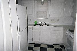 House for Rent - Northside in Pittsburgh, PA (Photo 3 of 5)