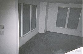 House for Rent - Northside in Pittsburgh, PA (Photo 5 of 5)