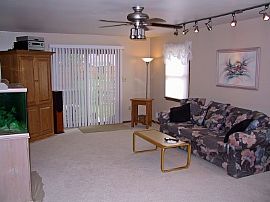 Somerset-3br 2.5 Bath 2200sf Home W/ Large Fenced Private Yard! in Somerset, NJ (Photo 5 of 7)