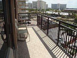 Beautiful furnished apt. by the beach in Lauderdale by the Sea, FL (Photo 1 of 6)