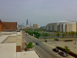 luxurious condo close to D.T.chicago in Chicago, IL (Photo 5 of 6)