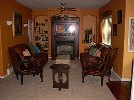 luxurious and spacious home on 1/3 acre  in Dacono, CO (Photo 4 of 6)