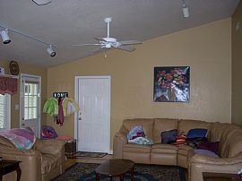 luxurious and spacious home on 1/3 acre  in Dacono, CO (Photo 6 of 6)