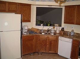 Spacious, Split-level Home in Dale City, VA (Photo 6 of 6)