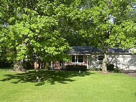 Great Location - Quiet, Safe Private  in Indianapolis, IN