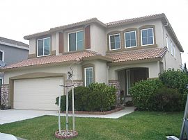 4-5 Bdrm/3 bas-Blt 2000-Furnished or Not in Tracy, CA