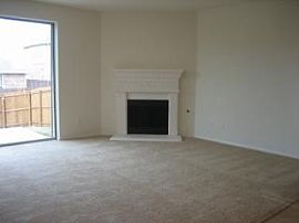 NEWLY REMODELED HOME!  MOVE IN TODAY!!!! in Frisco, TX (Photo 5 of 6)