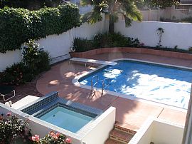 Large Family home in Coronado, CA (Photo 4 of 6)