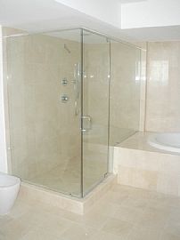 FIRST MONTH FREE in New 3/2 in Ocean IV  in Sunny Isles, FL (Photo 4 of 6)