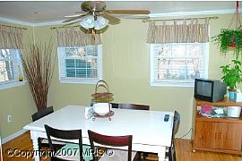 Large SFH for Rent in Woodbridge, VA (Photo 3 of 6)