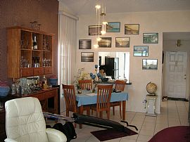 Lake Front Villa in Margate, FL (Photo 5 of 6)