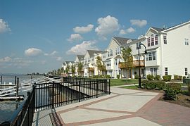 ********LUXURY WATREFRONT TOWNHOUSE***** in Bayonne, NJ (Photo 6 of 6)