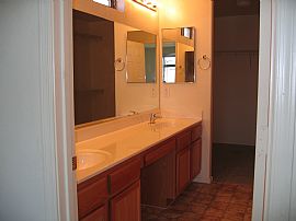 2 Story House - Close to Shopping & Park in Phoenix, AZ (Photo 2 of 2)