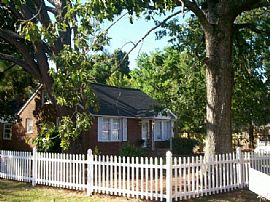 Brick Home On Great Corner Lot! in Charleston, SC
