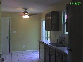 Newly Renovated - 10 Mins from Downtown in Atlanta, GA (Photo 2 of 4)