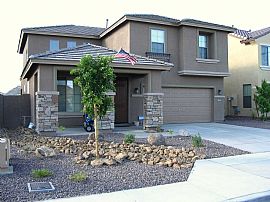 Beautiful Home ,Mountain Views, Upgrades in Peoria, AZ