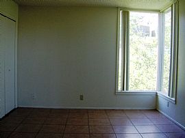 2 bd/ 2 bath in Central Corridor in Phoenix, AZ (Photo 3 of 4)
