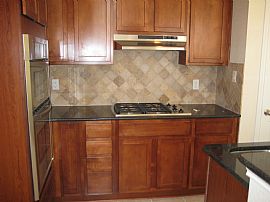 2007 BRAND NEW TOWNHOME FOR RENT!!! in Richardson, TX (Photo 2 of 5)