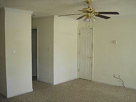 Townhome For Lease in Fort Lawn, SC (Photo 2 of 5)
