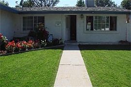 NICE FAMILY HOUSE in Canyon Country, CA