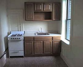Stunning 1br Now Avail in Elizabeth, NJ (Photo 2 of 2)
