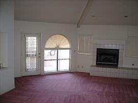 NOT A TYPICAL 2 BEDROOM!!!! in Las Vegas, NV (Photo 4 of 6)