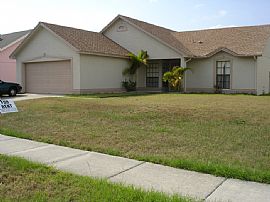 Beautiful 3 Bedroom Home in Orlando, FL (Photo 3 of 3)