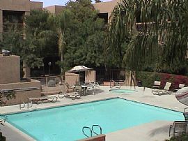 Old Town Scottsdale furnished condo in Scottsdale, AZ (Photo 5 of 6)