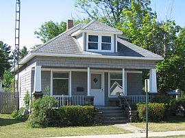 JUST RIGHT IN ROGERS CITY in Rogers City, MI (Photo 2 of 3)