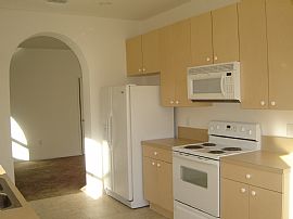 3/2.5 HOUSE FOR RENT in Homestead, FL (Photo 4 of 4)