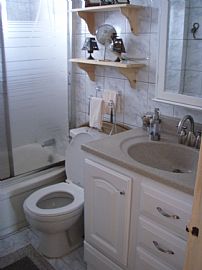 STUNNING AND SPACIOUS 1 BED, 1 BATH  in Miami, FL (Photo 3 of 6)