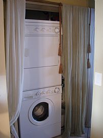 STUNNING AND SPACIOUS 1 BED, 1 BATH  in Miami, FL (Photo 4 of 6)