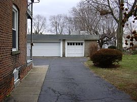 Spacious Apartments for Rent in Waterbury, CT (Photo 4 of 6)