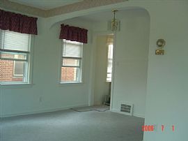Beautiful move-in 3/4 bedroom bungalow in South Euclid, OH (Photo 3 of 3)
