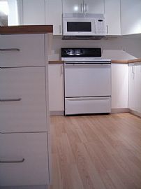 $525 PER ROOM! LOW RENT IN GRANT PARK!! in Atlanta, GA (Photo 3 of 4)