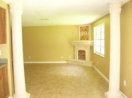 Beautiful 3/2/1 in Logan Gate Village in Tampa, FL