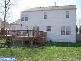 Beautiful Colonial Home 4bed 2.5 Bath Fo in Sicklerville, NJ (Photo 4 of 4)