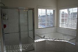 WELL MAINTAINED 4800 SQUARE FOOT HOME in Winchester, VA (Photo 6 of 6)