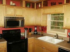 Great Home off S.Atl & East-West Connect in Mableton, GA (Photo 3 of 4)