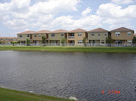 New 3/2.5 Island at Doral Townhouse in Miami, FL (Photo 2 of 6)