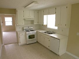 Adorable Like New 3 Bedroom Home in Canton, GA (Photo 2 of 4)