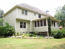 Beautiful European Stucco Home in Loganville, GA (Photo 3 of 6)
