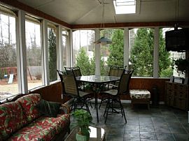 Beautiful European Stucco Home in Loganville, GA (Photo 4 of 6)