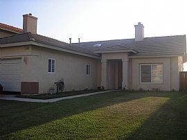 Single Family Residence in San Jacinto, CA