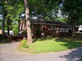 Lovely Corner Lot Home in Walhalla, SC (Photo 2 of 6)