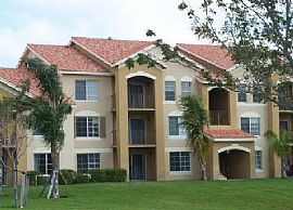 Emerald Isle Rentals - Gated Community - in West Palm Beach, FL (Photo 3 of 6)